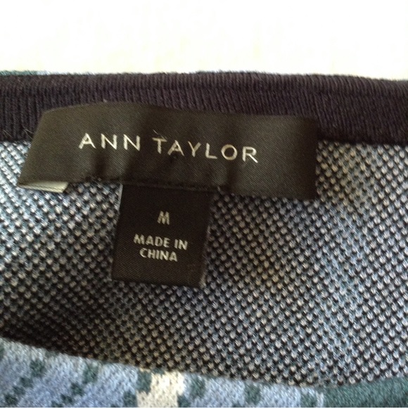 Ann Taylor blue striped sleeveless sweater fringe hem size medium Careerwear - Picture 7 of 9